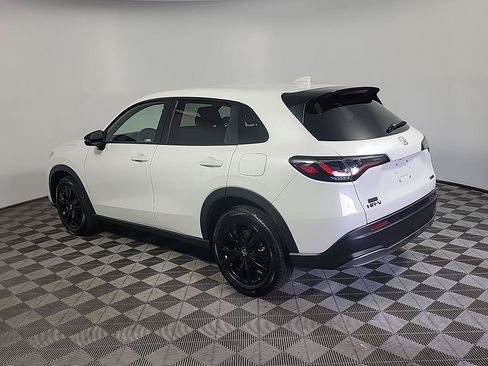 Certified 2026 Honda HR-V Sport image 9
