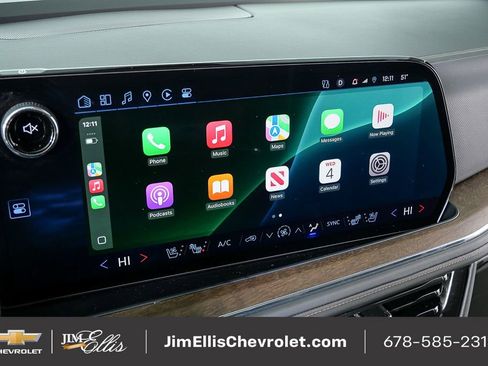 Used 2025 Chevrolet Tahoe High Country w/ Sun And Tow Package image 16