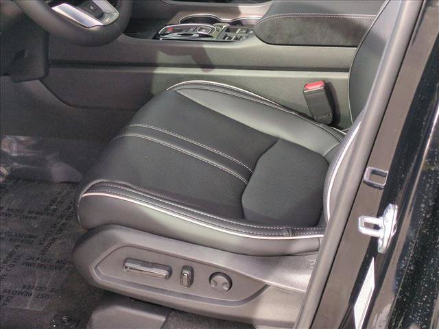 New 2026 Honda Pilot Elite image 4