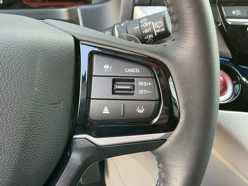 Used 2026 Honda Odyssey Touring image 31