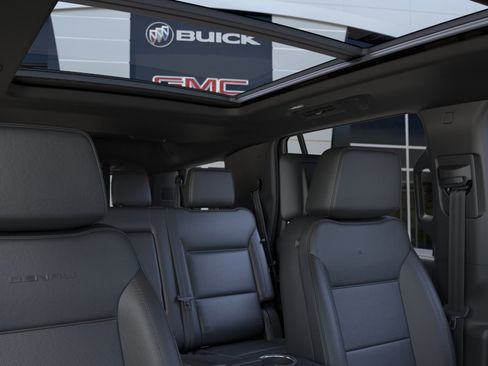 New 2026 GMC Yukon Denali w/ Advanced Technology Package AWD/4WD image 48