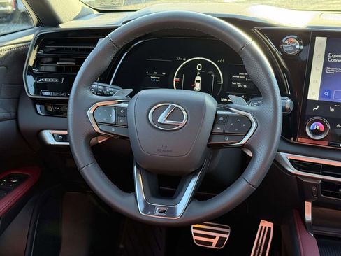 Used 2025 Lexus RX 500h F Sport image 9