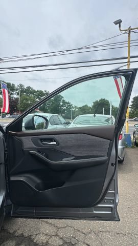 Used 2021 Nissan Rogue SV AWD/4WD image 21