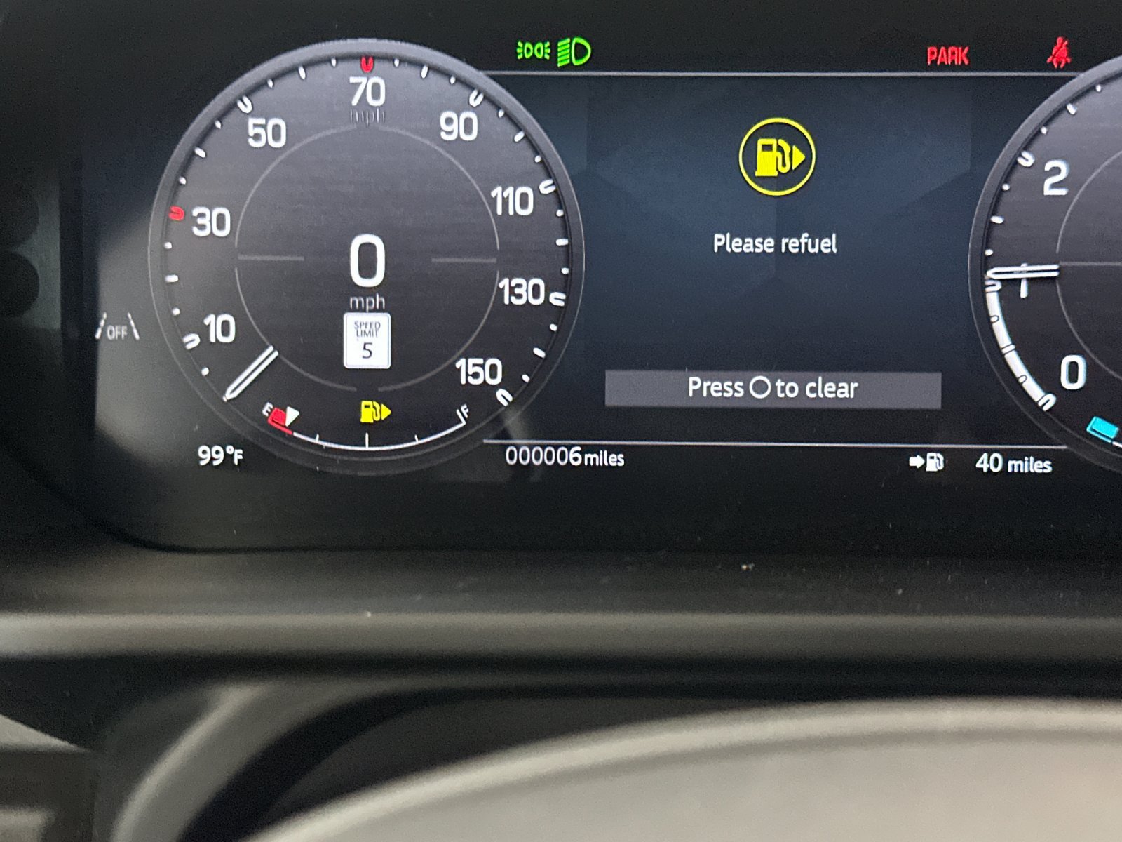 New 2026 Land Rover Defender 110 X-Dynamic SE AWD/4WD image 27