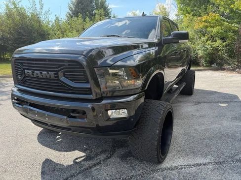 Used 2018 RAM 2500 Big Horn w/ Sport Appearance Group AWD/4WD image 2