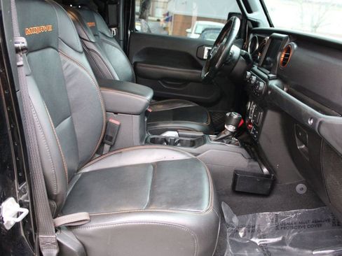 Used 2021 Jeep Gladiator Mojave image 15