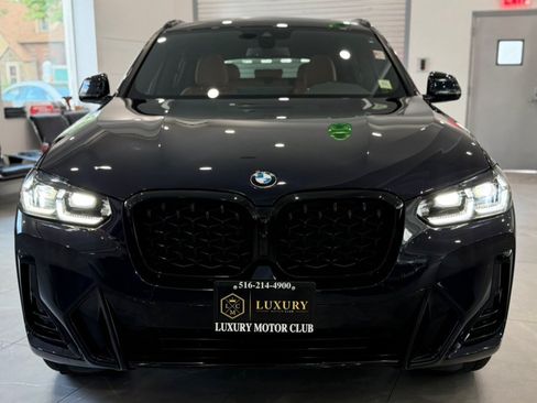 Used 2023 BMW X4 xDrive30i w/ M Sport Package AWD/4WD image 2