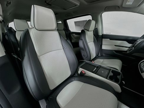 New 2026 Honda Odyssey Elite image 30