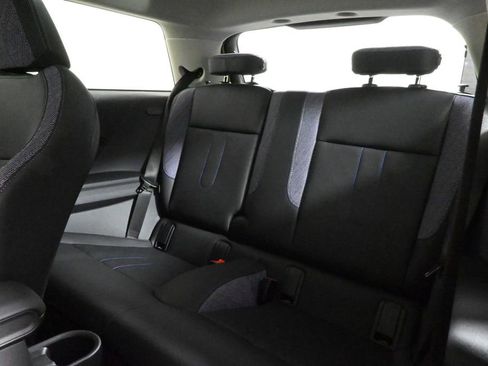 Used 2025 MINI Cooper S image 4