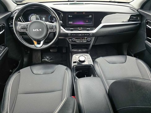 Used 2022 Kia Niro EX w/ Cold Weather Package image 18