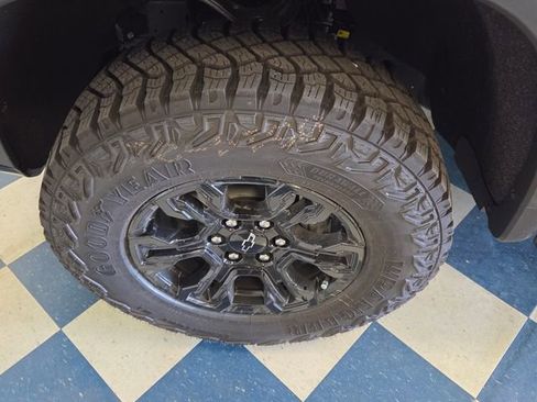 New 2026 Chevrolet Silverado 1500 ZR2 image 11