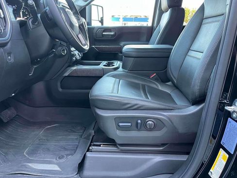 Certified 2023 GMC Sierra 2500 Denali image 28