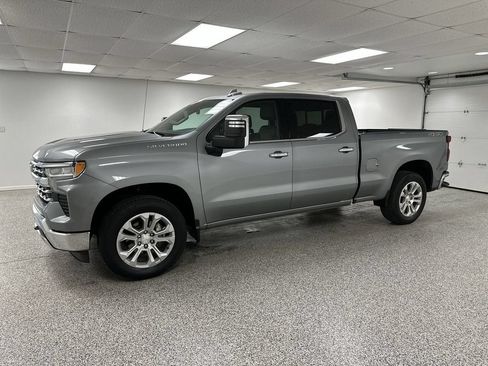 Used 2023 Chevrolet Silverado 1500 LTZ w/ LTZ Convenience Package II AWD/4WD image 4