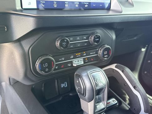 Used 2021 Ford Bronco First Edition AWD/4WD image 26