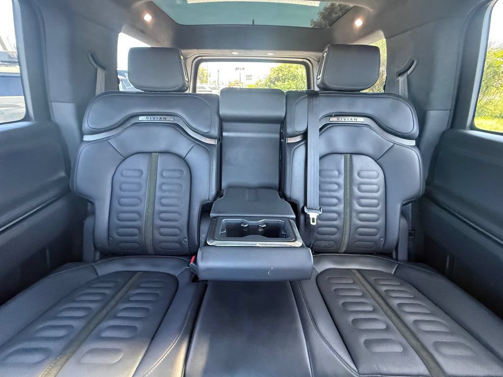 Used 2022 Rivian R1S Launch Edition Quad AWD/4WD image 18