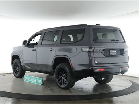 New 2026 Jeep Grand Wagoneer Limited AWD/4WD image 8