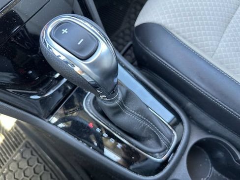 Used 2020 Buick Encore Preferred w/ Safety Package FWD image 22