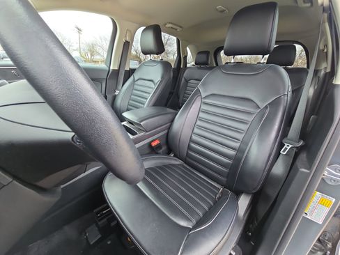 Used 2023 Ford Edge SEL w/ Convenience Package image 11