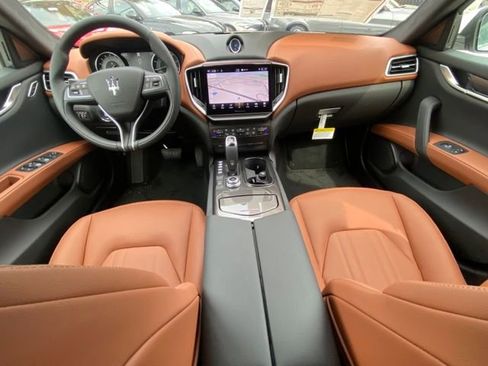 Used 2023 Maserati Ghibli GT image 47