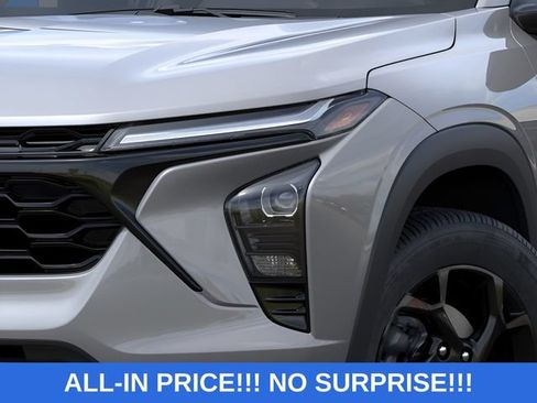 New 2026 Chevrolet Trax LT w/ Driver Confidence Package FWD image 20