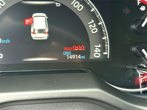 Used 2024 Toyota RAV4 XLE Premium image 19