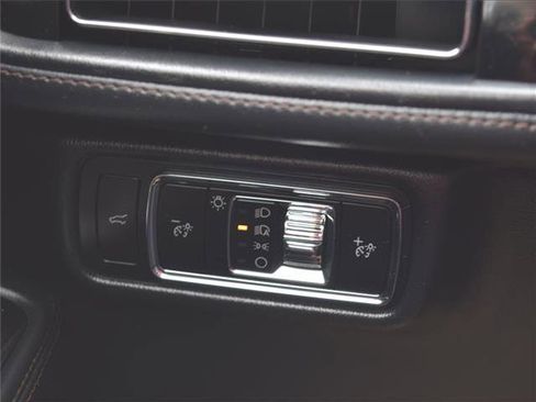 Used 2023 Lincoln Aviator Reserve image 13