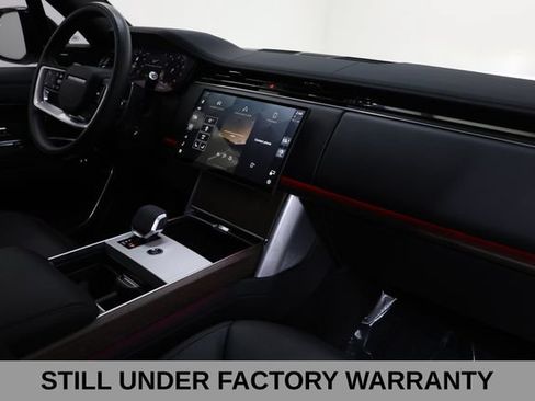 Used 2025 Land Rover Range Rover Long Wheelbase SE AWD/4WD image 21
