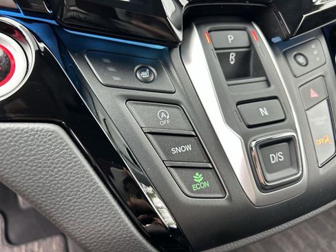 Used 2024 Honda Odyssey Touring image 32