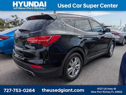 Used 2013 Hyundai Santa Fe Sport 2.0T FWD image 2
