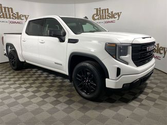 Used 2022 GMC Sierra 1500 Elevation video 1