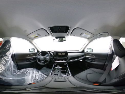 New 2026 Toyota Grand Highlander XLE image 33