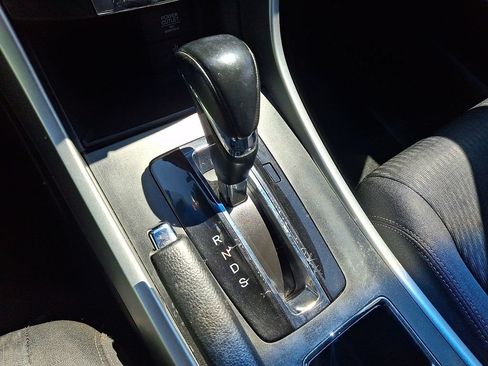 Used 2014 Honda Accord Sport image 18