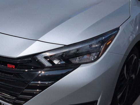 New 2025 Nissan Versa SR w/ Trunk Package image 8