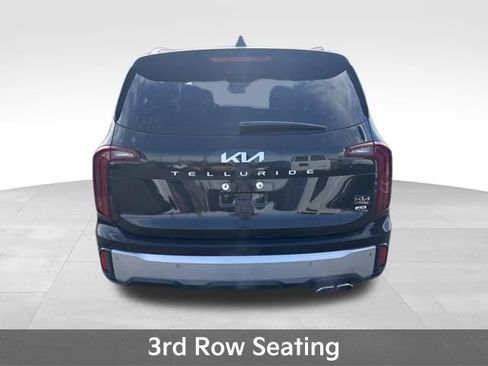 Used 2023 Kia Telluride S w/ S Sunroof Package image 6