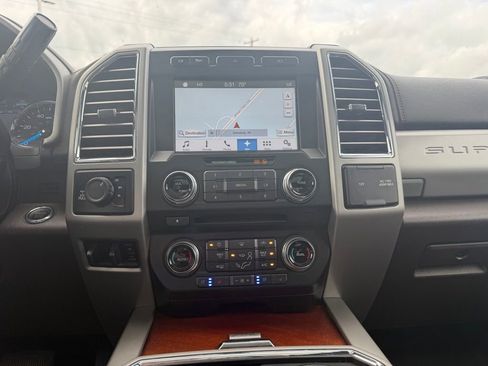 Used 2017 Ford F250 King Ranch w/ King Ranch Ultimate Package AWD/4WD image 26