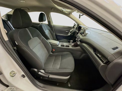 Used 2024 Nissan Sentra SV image 31