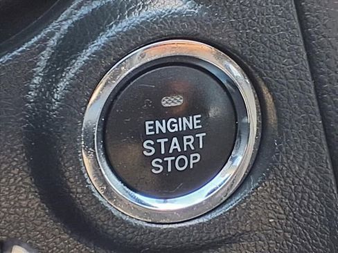 Used 2018 Subaru Outback 2.5i Limited image 17