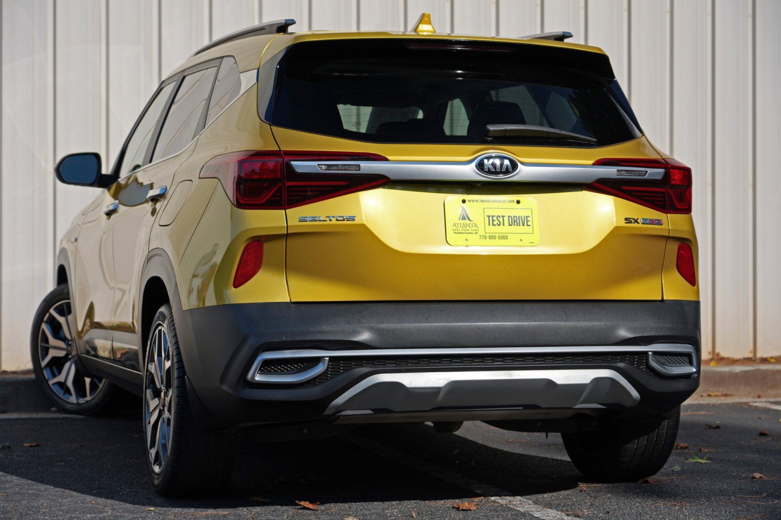 Used 2021 Kia Seltos SX w/ SX Sunroof Package AWD/4WD image 5
