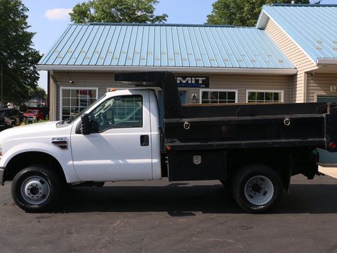 Used 2008 Ford F350 4x4 Regular Cab DRW Super Duty image 2