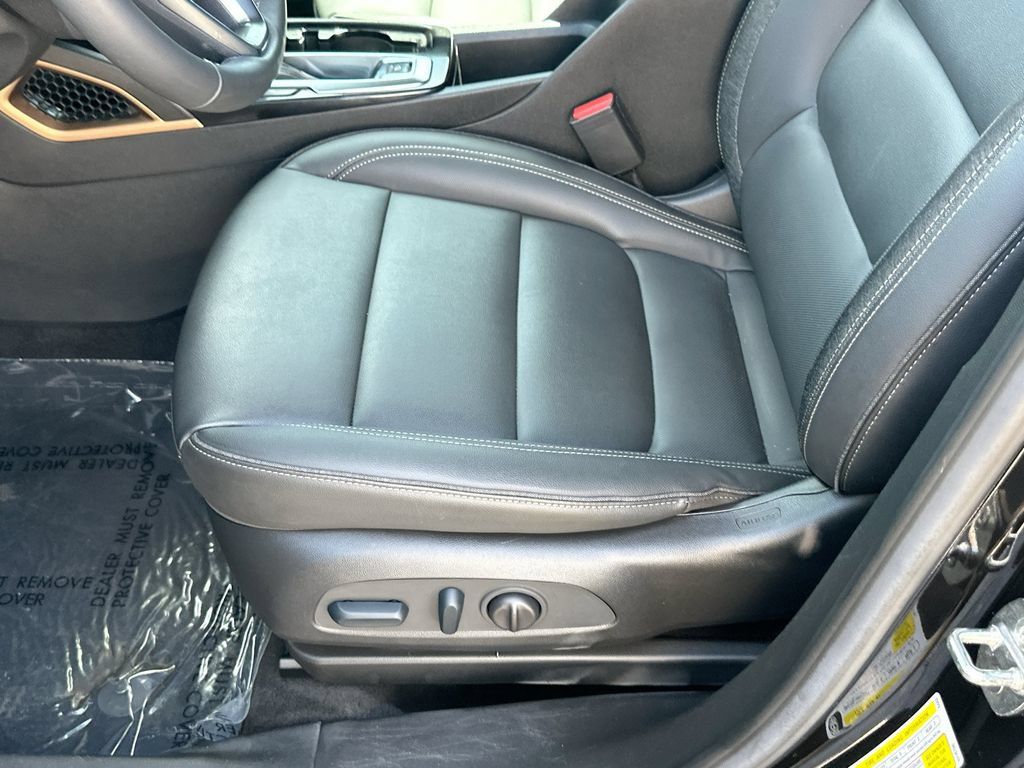 Certified 2023 Chevrolet TrailBlazer ACTIV w/ Convenience Package FWD image 18