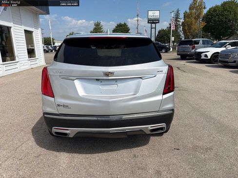 Used 2020 Cadillac XT5 Premium Luxury AWD/4WD image 6