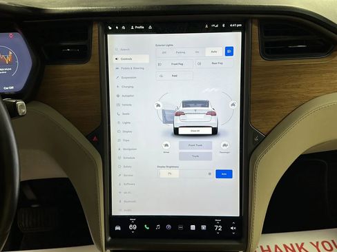 Used 2018 Tesla Model X 75D image 29