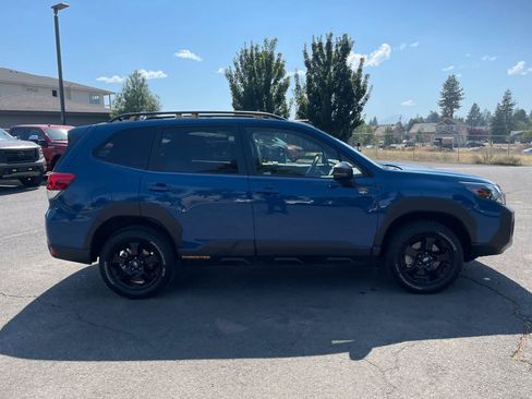 Used 2025 Subaru Forester Wilderness AWD/4WD image 6