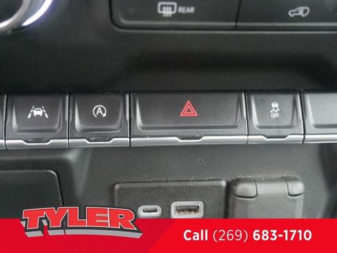 Used 2022 Chevrolet Silverado 1500 W/T w/ Trailering Package image 36