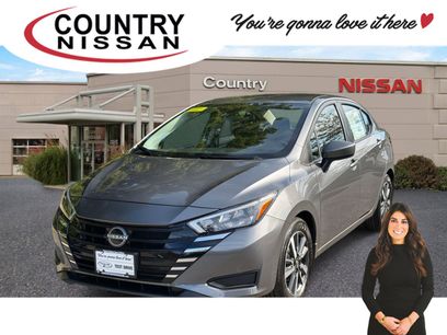 New 2025 Nissan Versa SV w/ Trunk Package