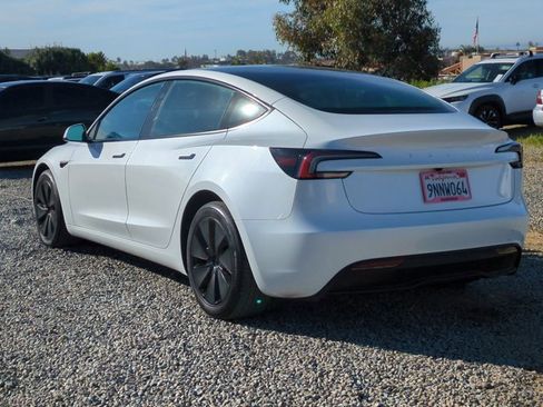 Used 2024 Tesla Model 3 image 8