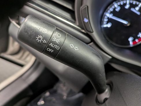 Certified 2023 MAZDA CX-30 AWD 2.5 S w/ Preferred Package image 18