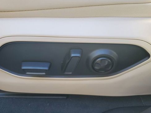 New 2025 Jeep Grand Cherokee L Limited w/ Black Appearance Package image 22