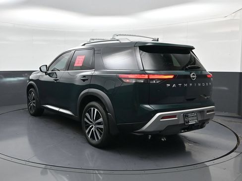 Used 2024 Nissan Pathfinder Platinum w/ Cargo Package FWD image 7