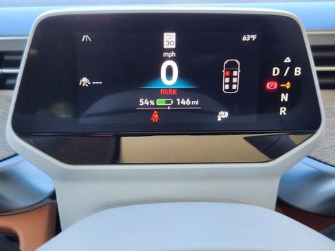 New 2025 Volkswagen ID. Buzz Pro S Plus AWD/4WD image 10